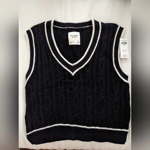 NWT Abercrombie & Fitch Sweater Vest